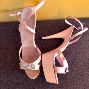 FAB Baby Pink Platforms! SIZE 14